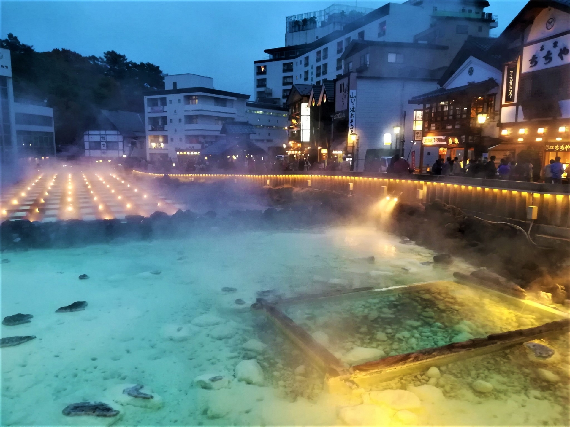 草津温泉 湯畑