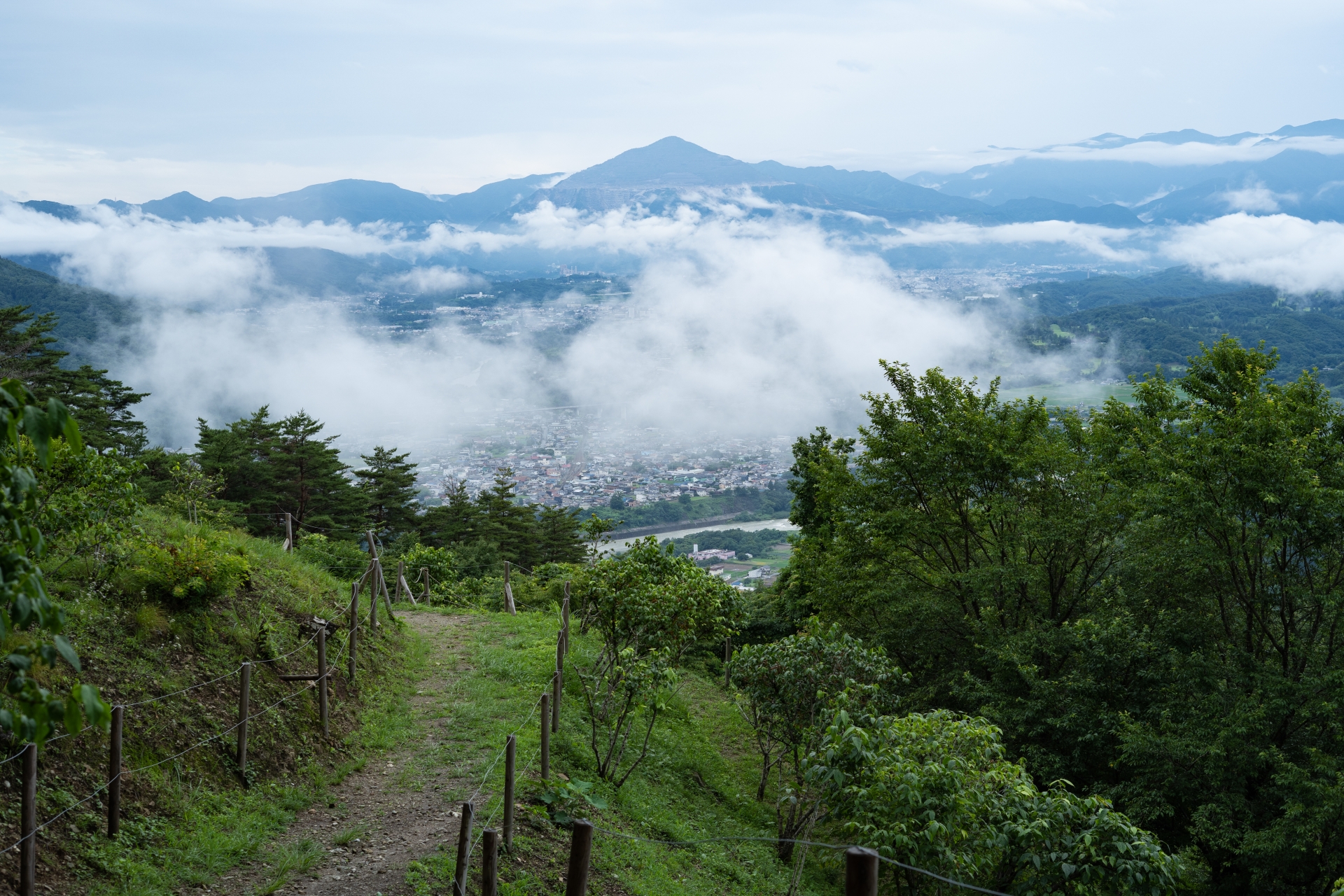 宝登山