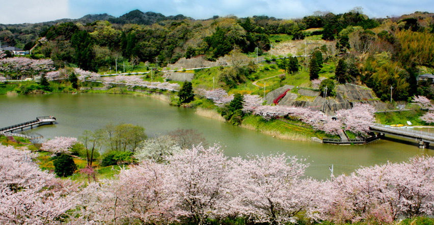 佐久間ダム湖親水公園