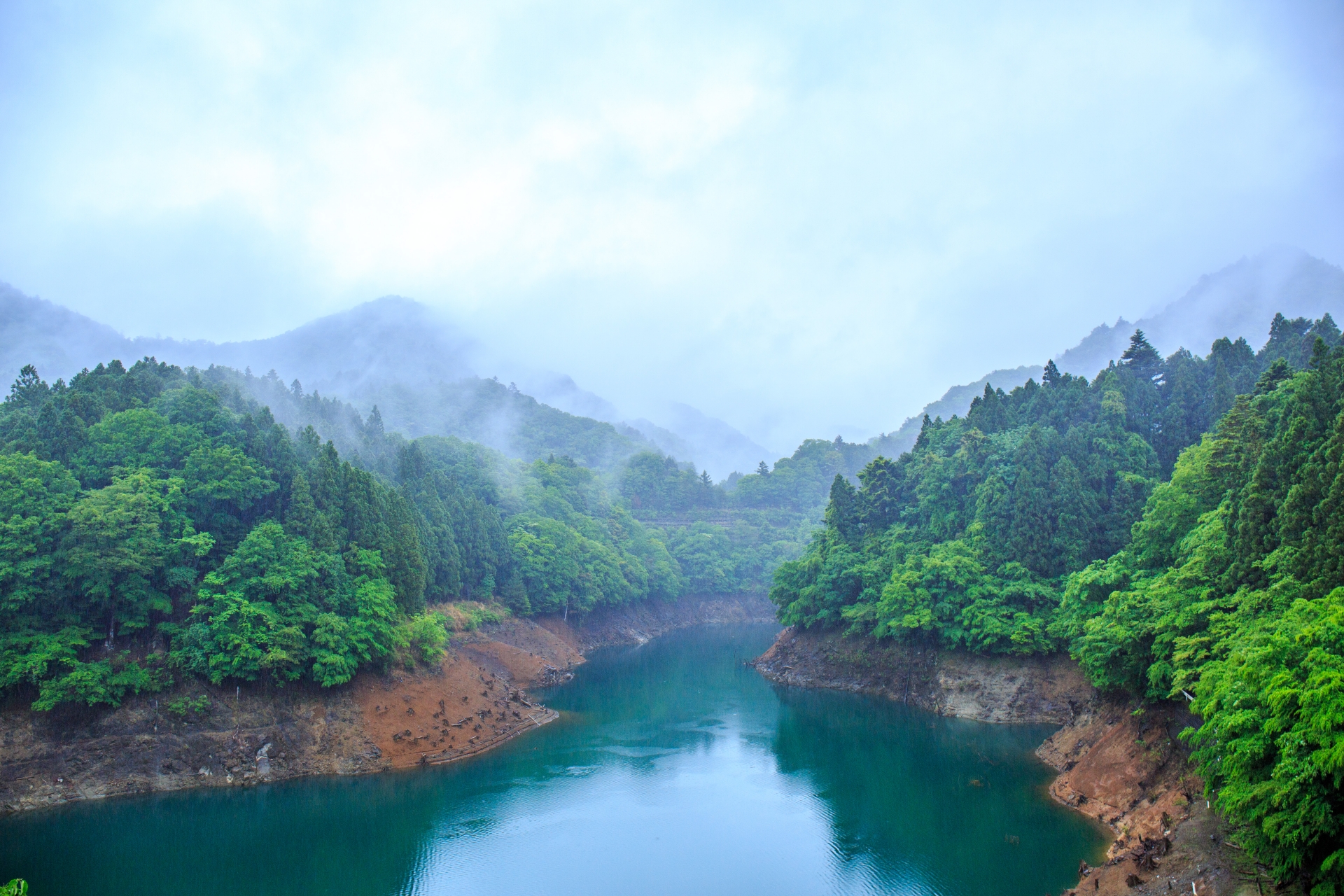 宮ヶ瀬湖