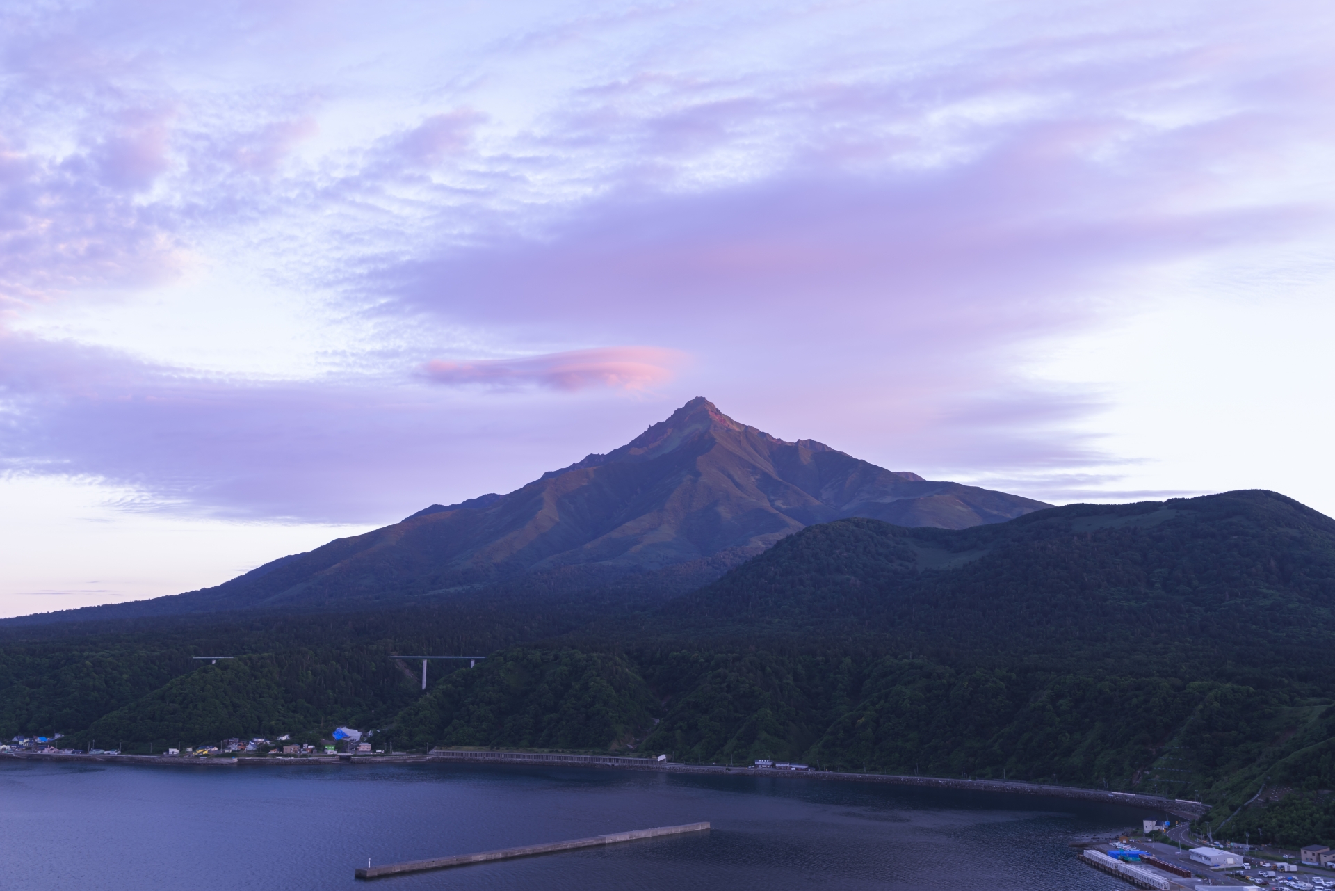 利尻山