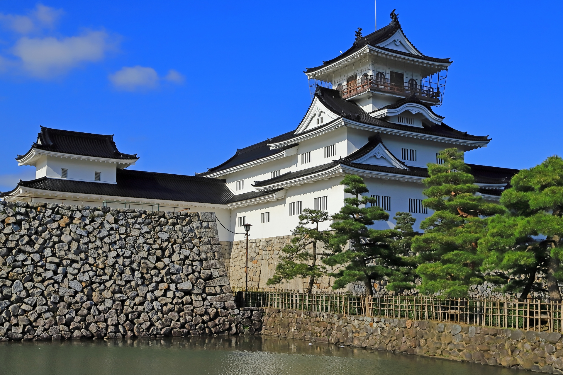 富山城