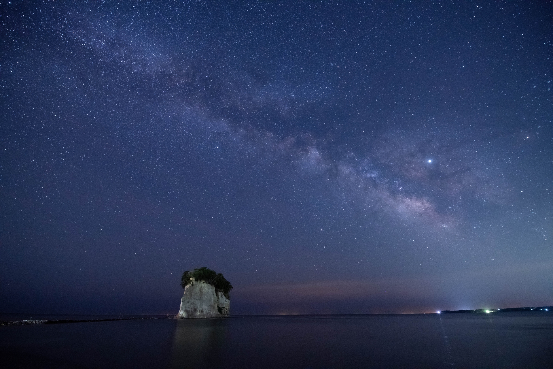 見附島