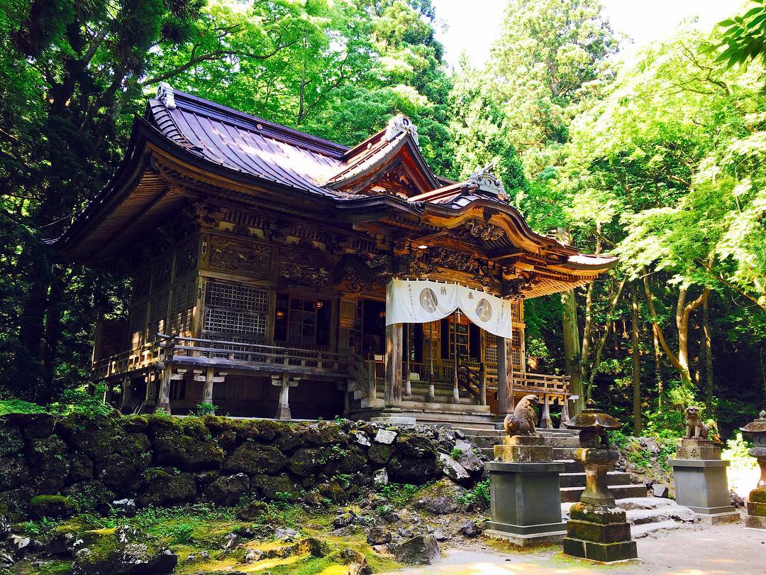 十和田神社