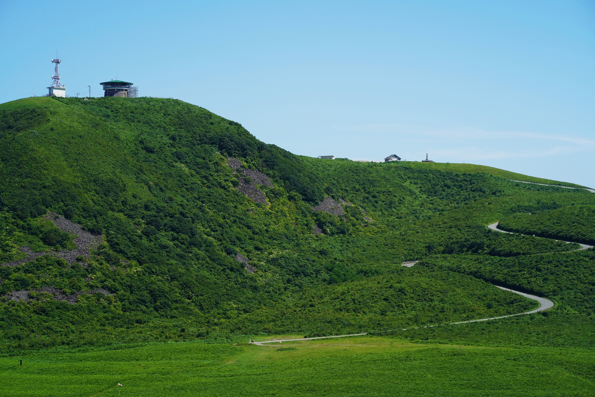 寒風山回転展望台